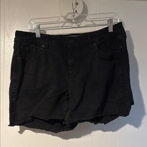 5 Inch Vintage Stretch Mid-Rise Black Short
